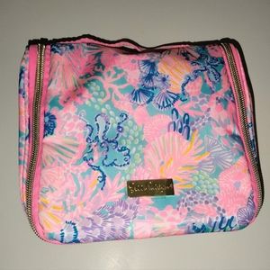 Lily Pulitzer Travel Cosmetic/Toiletries Carry & Hanging Case (NWOT)